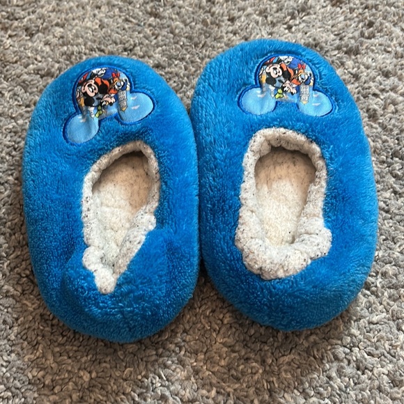 Disney | Slippers for Toddlers - Picture 8 of 9